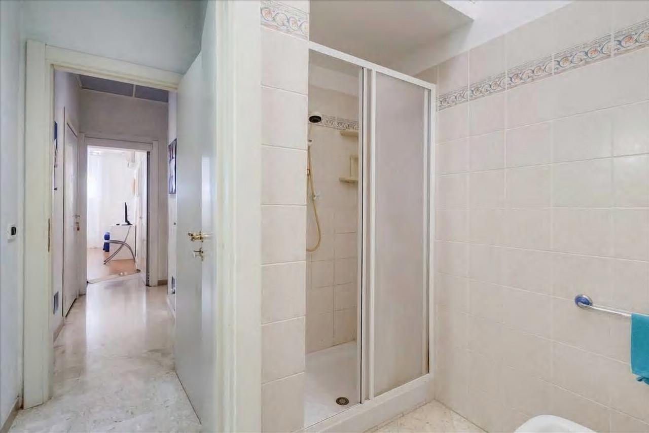 Holiday Jeans Apartment Rzym Zewnętrze zdjęcie